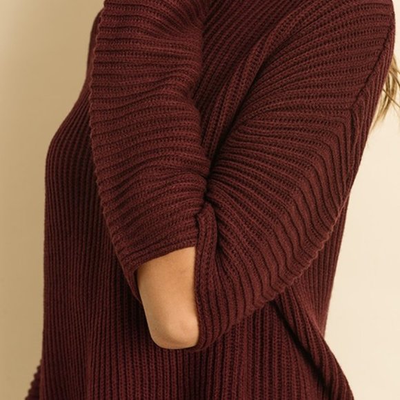 Peekaboo Sweater - Picture 2 of 5